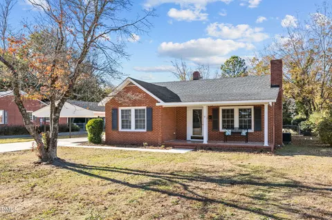 209 N Watauga Ave, Dunn, NC 28334