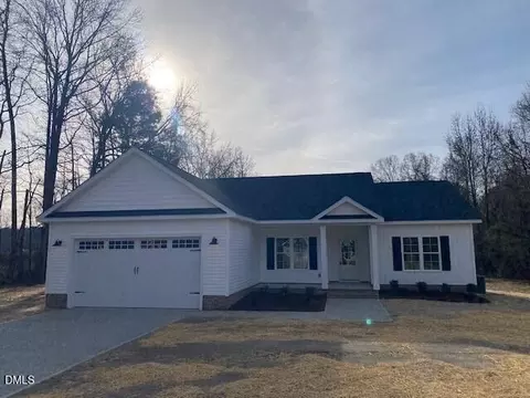 5322 Lloyd Rd, Lucama, NC 27851
