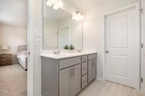 Entry Way - 1053 Shoreside Dr, Durham, NC 27713 photo 2 of 2