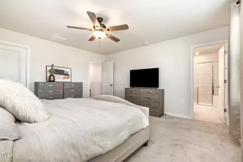 Bedroom - 1053 Shoreside Dr, Durham, NC 27713 photo 2 of 4