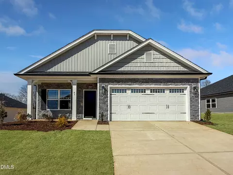 85 Decatur Dr, Fuquay Varina, NC 27526