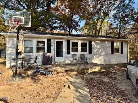 98 Country Club Rd, Roxboro, NC 27574