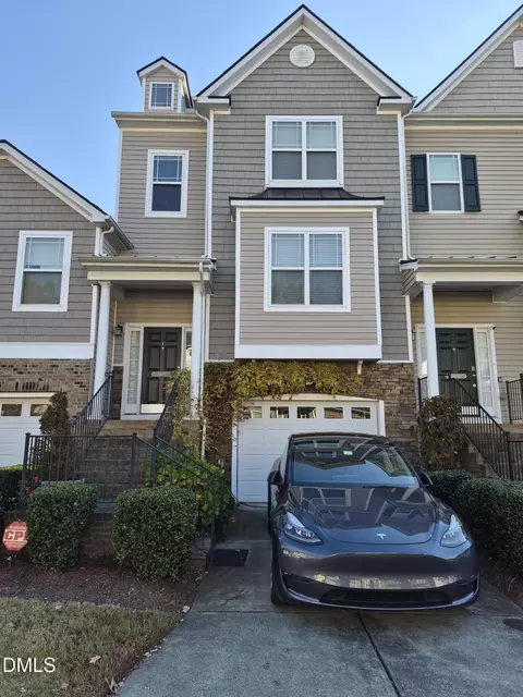 705 Keystone Park Dr # 14, Morrisville, NC 27560