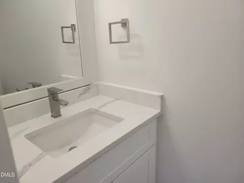 Bath - 307 East End Ave, Durham, NC 27703 photo 5 of 7