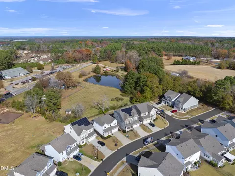 View/Area - 1011 Meadow Pond Dr, Durham, NC 27703 photo 3 of 3