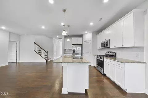 Entry Way - 1011 Meadow Pond Dr, Durham, NC 27703 photo 1 of 3