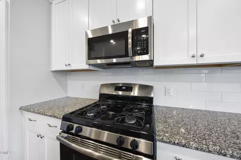 Kitchen - 1011 Meadow Pond Dr, Durham, NC 27703 photo 1 of 2