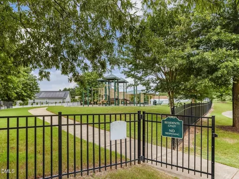 508 Ferry Ct, Wake Forest, NC 27587 photo 5
