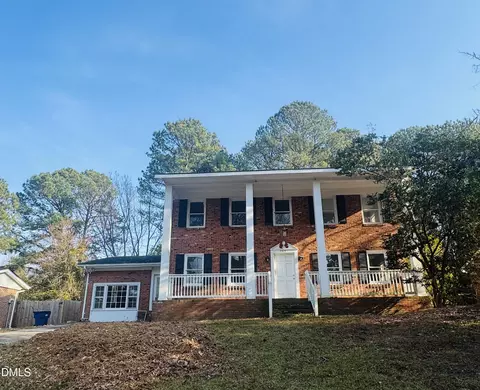 2513 Foxgate Dr, Raleigh, NC 27610