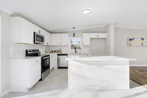 Kitchen - 15 Elijah Ct, Cameron, NC 28326 photo 1 of 8