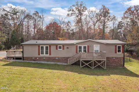 3829 Gayle Dr, Haw River, NC 27258