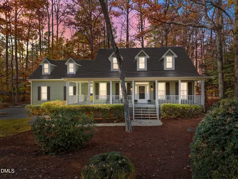 205 Cobblestone Dr, Chapel Hill, NC 27516