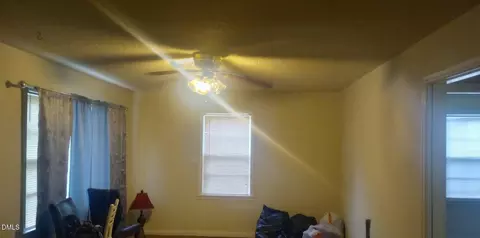 1024 Faison St E, Wilson, NC 27893 photo 3