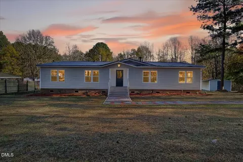4040 Tyler Dr, Oxford, NC 27565