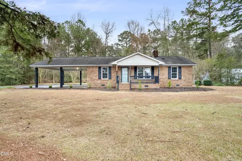 1429 Pocosin Rd, Winterville, NC 28590