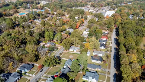 View/Area - 222 E Nash St, Spring Hope, NC 27882 photo 6 of 6