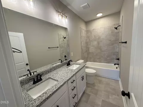 Bath - 124 Prency Ln, Middlesex, NC 27557 photo 4 of 5