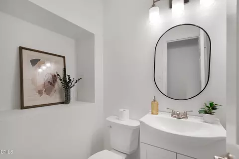 Bath - 5315 Oakbrook Dr, Durham, NC 27713 photo 1 of 7