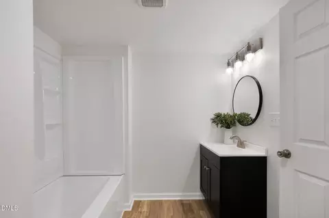 Bath - 5315 Oakbrook Dr, Durham, NC 27713 photo 6 of 7