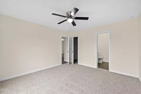 Bedroom - 203 Clearwater Dr, Smithfield, NC 27577 photo 2 of 7