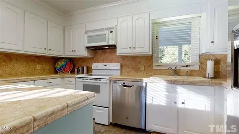 Kitchen - 487 Oak Pointe Dr, Semora, NC 27343 photo 1 of 1