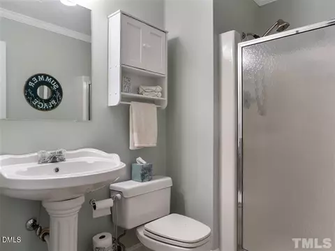 Bath - 487 Oak Pointe Dr, Semora, NC 27343 photo 4 of 4
