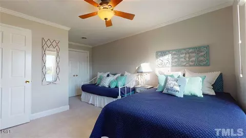 Bedroom - 487 Oak Pointe Dr, Semora, NC 27343 photo 5 of 5