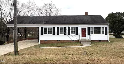 107 Grace St, Oxford, NC 27565
