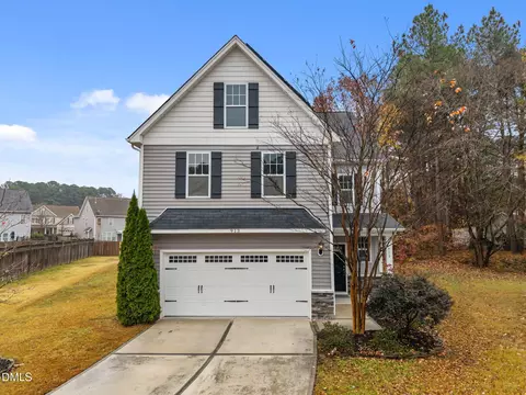 913 Wood Chapel Ln, Durham, NC 27703