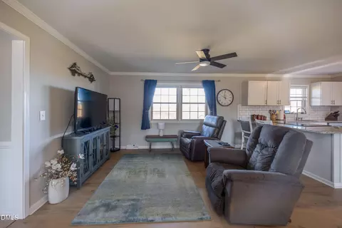 Living - 760 Eugene Jernigan Rd, Dunn, NC 28334 photo 1 of 1