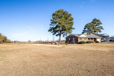 Exterior - 760 Eugene Jernigan Rd, Dunn, NC 28334 photo 4 of 4