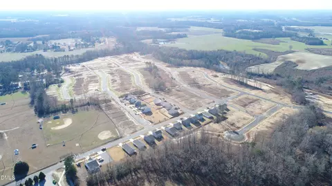 1361 Pond Overlook Dr, Nashville, NC 27856