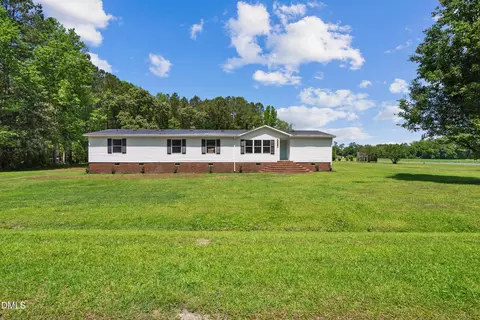 1486 Spann Rd, Trenton, NC 28585