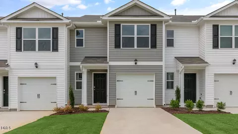 193 Holton St, Smithfield, NC 27577