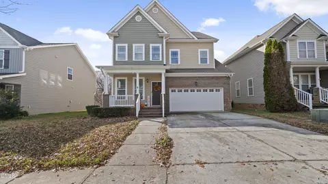 2075 Glenkirk Dr, Burlington, NC 27215