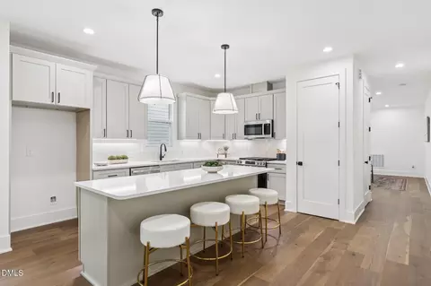 Entry Way - 637 Conover Rd #B, Durham, NC 27703 photo 1 of 4