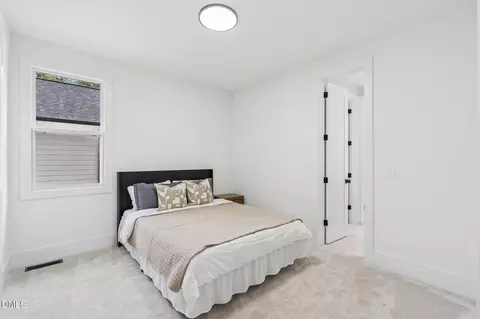 Bedroom - 637 Conover Rd #B, Durham, NC 27703 photo 4 of 9