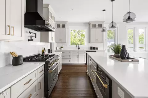 Kitchen - 303 E Geer St, Durham, NC 27701 photo 2 of 8