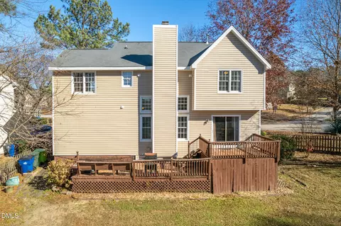 Exterior - 701 Thistlegate Trl, Raleigh, NC 27610 photo 8 of 8