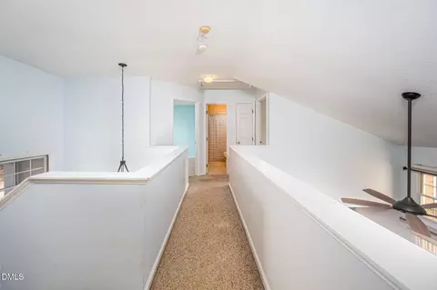 Entry Way - 701 Thistlegate Trl, Raleigh, NC 27610 photo 6 of 8