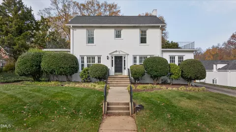 1117 W Davis St, Burlington, NC 27215