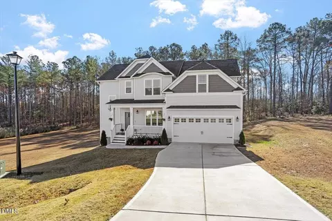 55 Purple Mist Ln, Zebulon, NC 27597