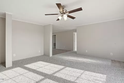 762 Share Cake Rd, Clinton, NC 28328 photo 8