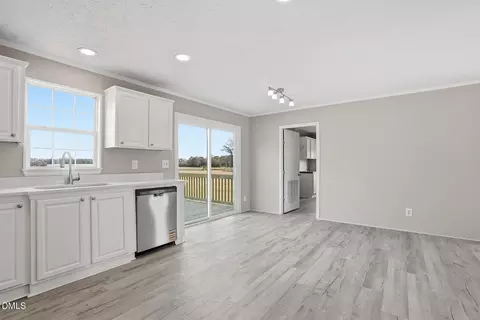 762 Share Cake Rd, Clinton, NC 28328 photo 12