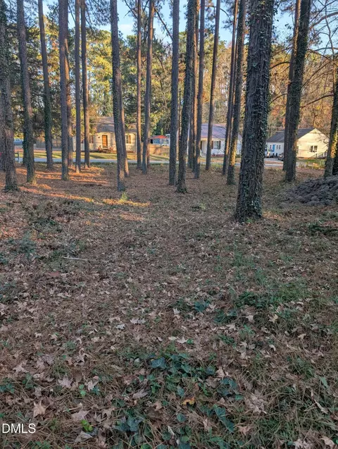 2729 Broad St, Durham, NC 27704 photo 4