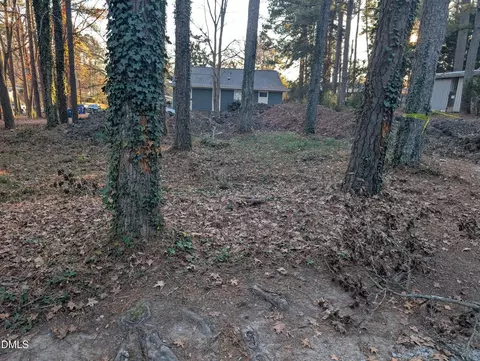 2729 Broad St, Durham, NC 27704 photo 5
