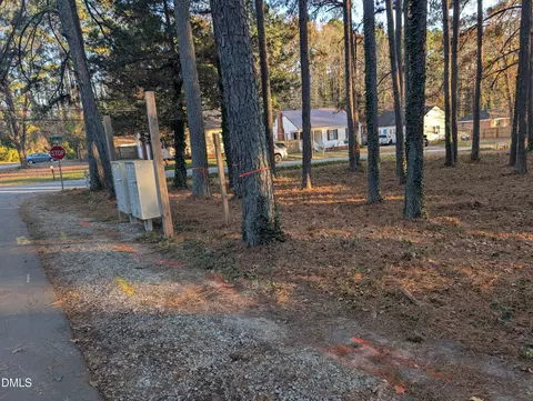 2729 Broad St, Durham, NC 27704 photo 6