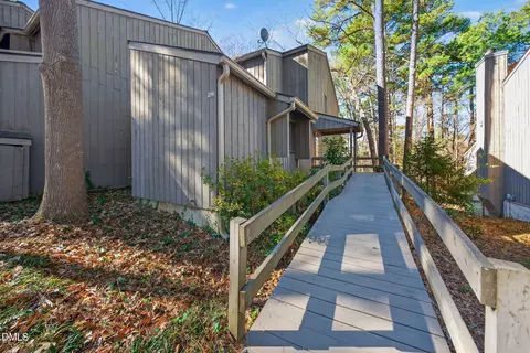 216 Ridge Trl, Chapel Hill, NC 27516