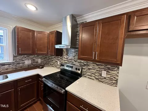 Kitchen - 401 Commonwealth St, Durham, NC 27703 photo 3 of 10
