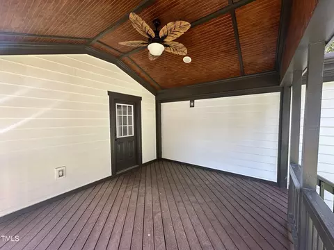 Exterior - 401 Commonwealth St, Durham, NC 27703 photo 5 of 7